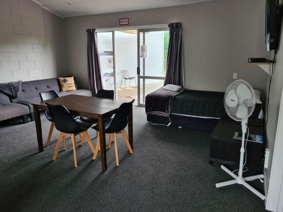 Leamington Spa Motel 坎布里奇 外观 照片