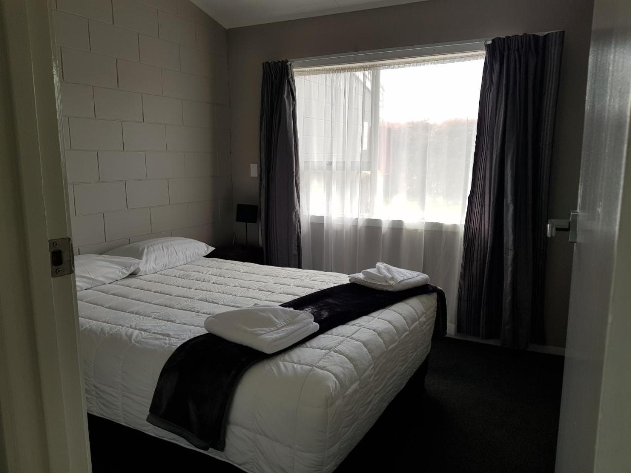 Leamington Spa Motel 坎布里奇 外观 照片
