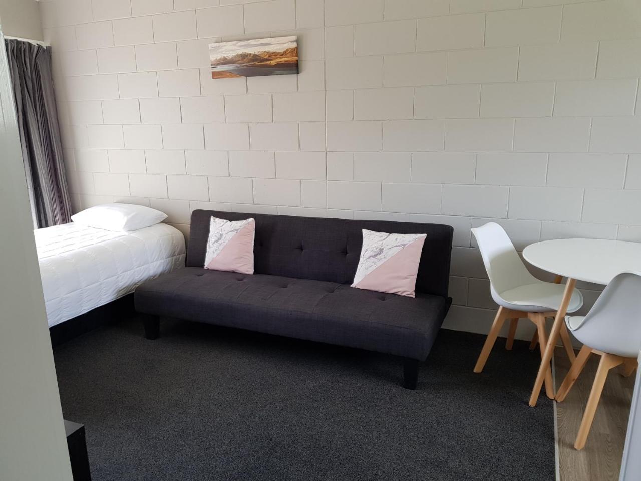 Leamington Spa Motel 坎布里奇 外观 照片