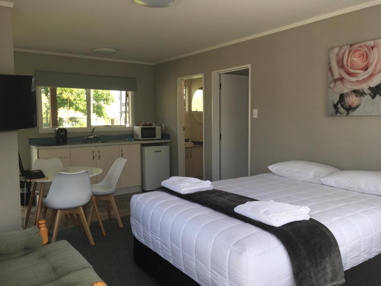 Leamington Spa Motel 坎布里奇 外观 照片